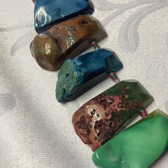 IRIS a& LILY AGATE STONE NECKLACE STERLING. NEW. MULTICOLORED - Picture 7 of 14